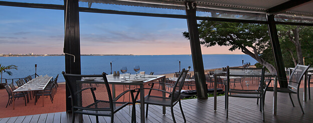 EELS0170_1521_Restaurant Partner Images_Preffered Image_Pee Wees at the point.jpg